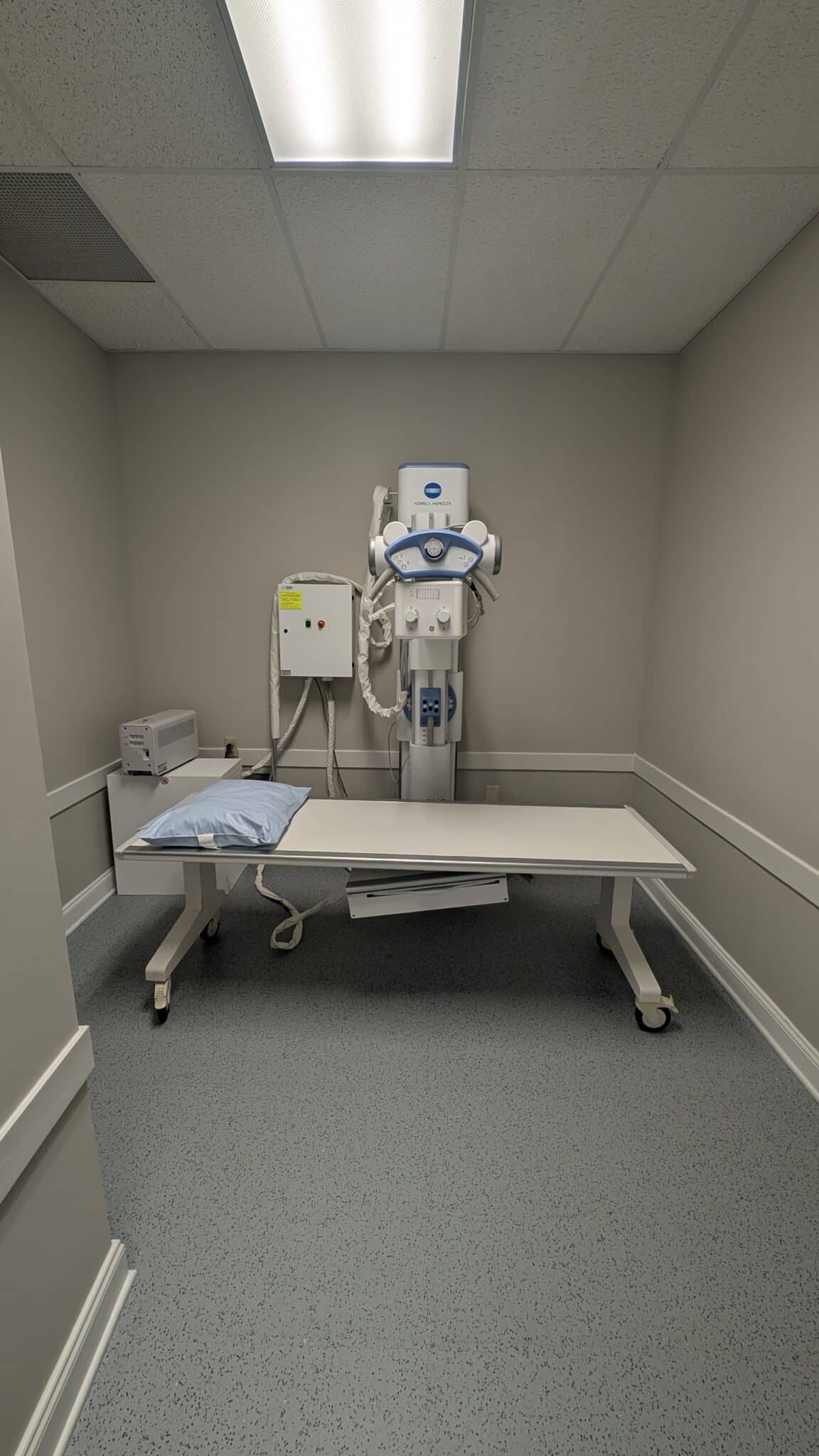 Sports injury treatment and X-ray at Monarch Medicine in Carmel, Indiana